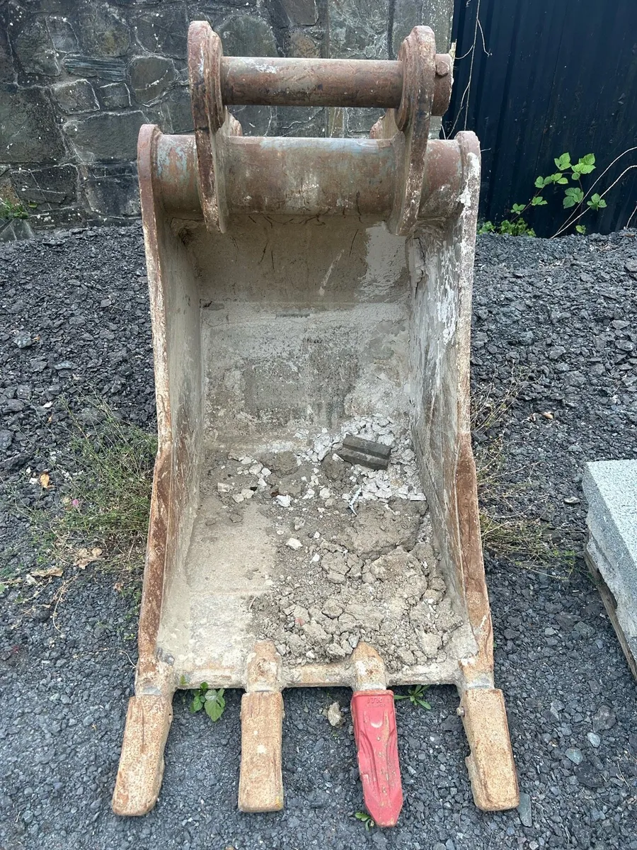 100mm 36” Bucket - Image 2