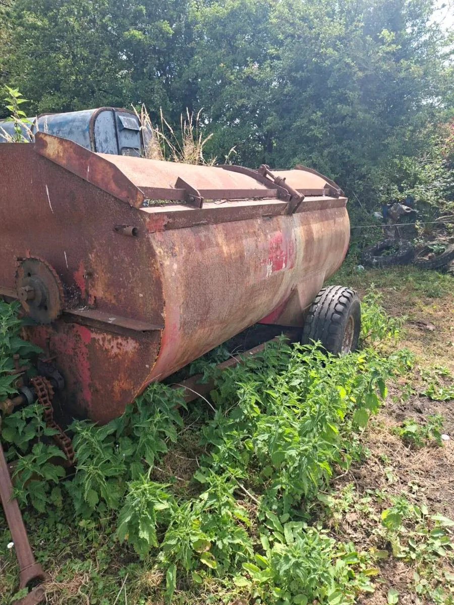 Side spreader - Image 1