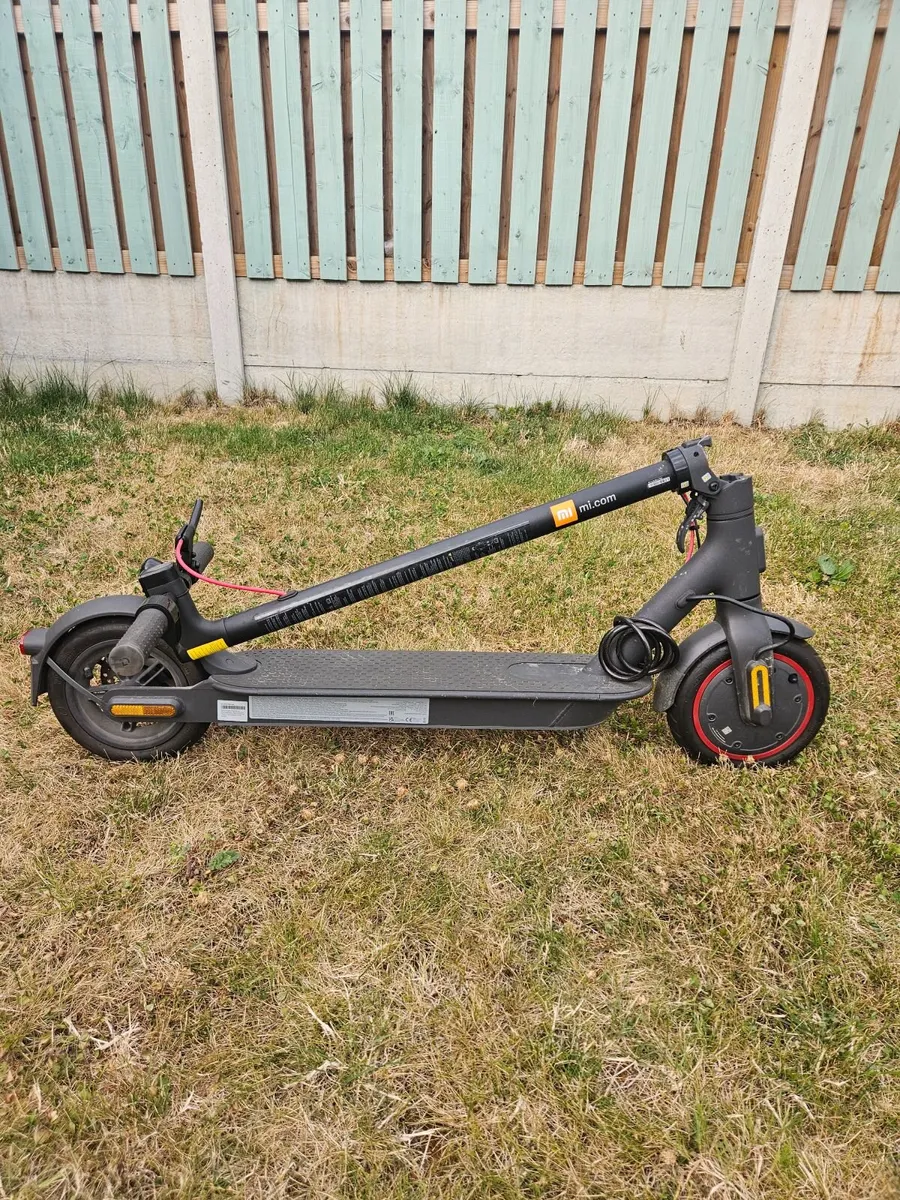 Xiaomi Pro 2 Electric Scooter - Image 4