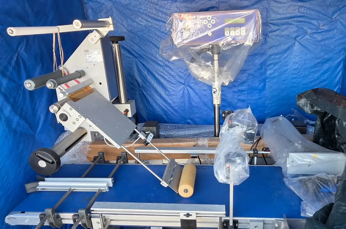 PALS Top Label Applicator and Belt Conveyor - Image 1