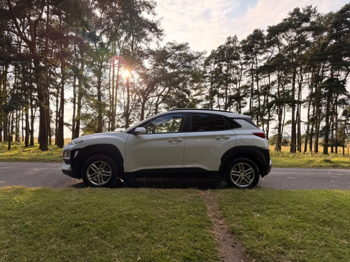 Hyundai KONA 2020 Van Manual Diesel - Image 4