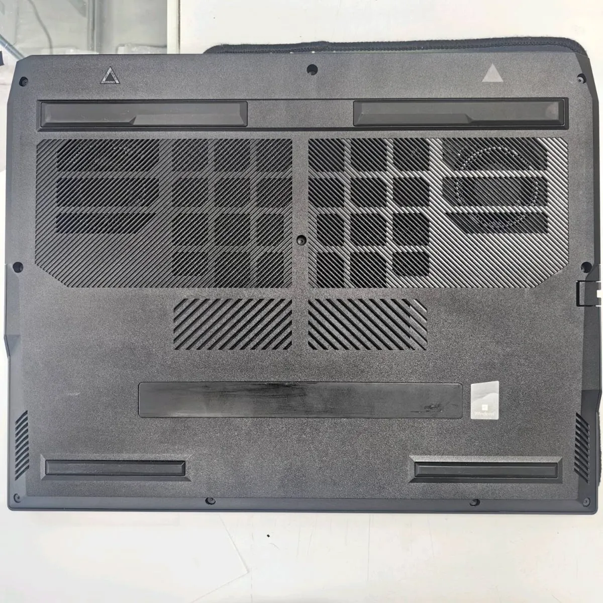 Acer Predator Helios Neo AI - Image 3