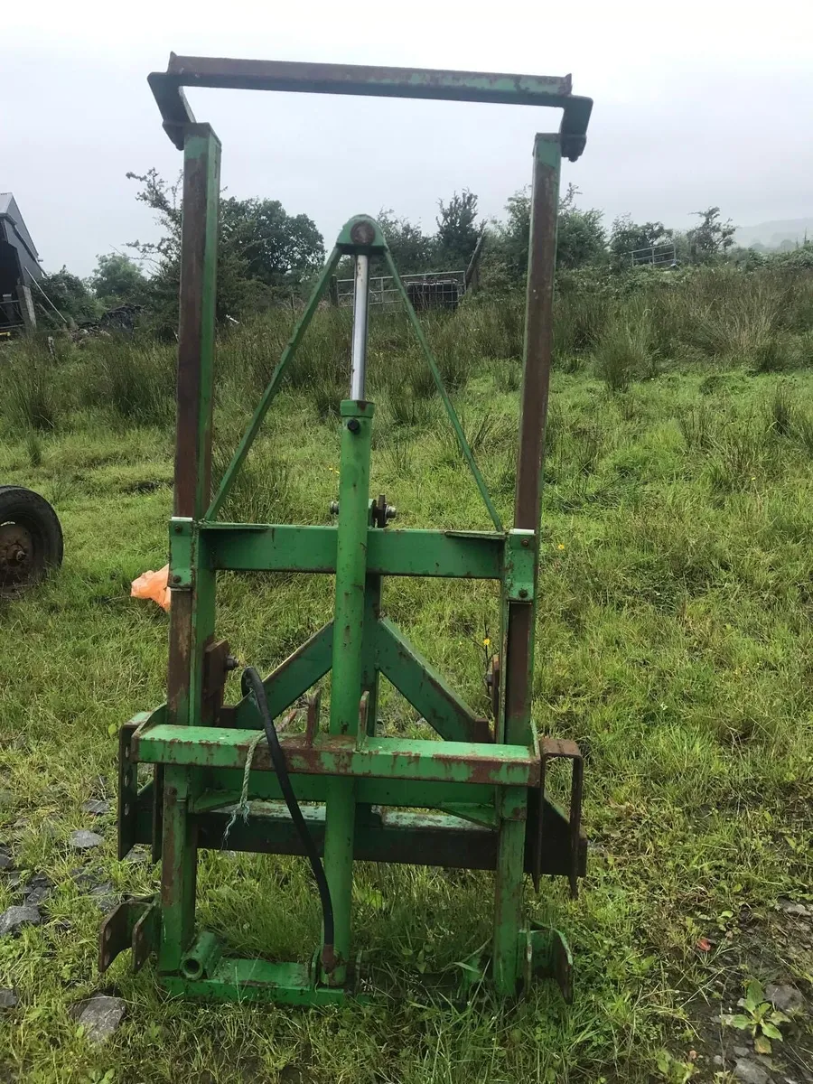 Archway Bale Mast - Image 1