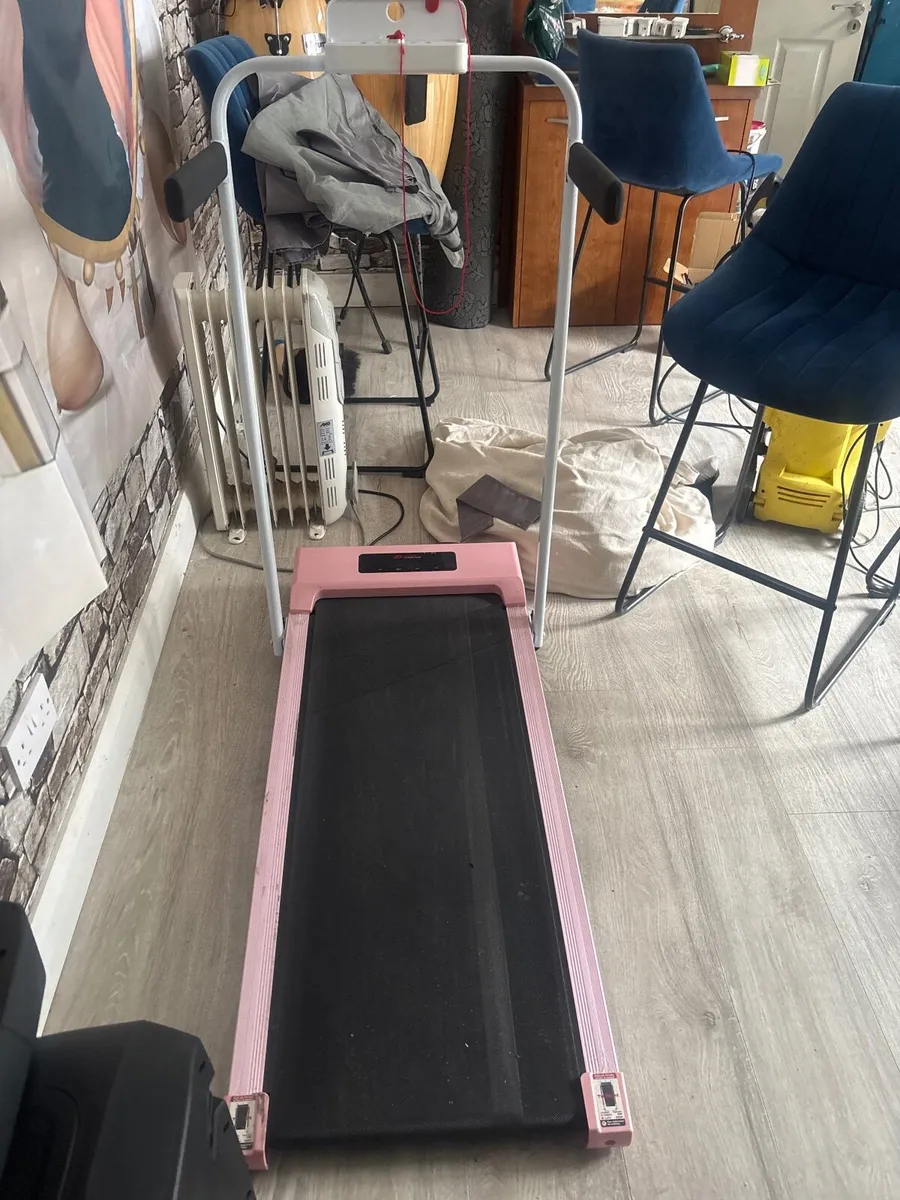Gym equipment - Image 1