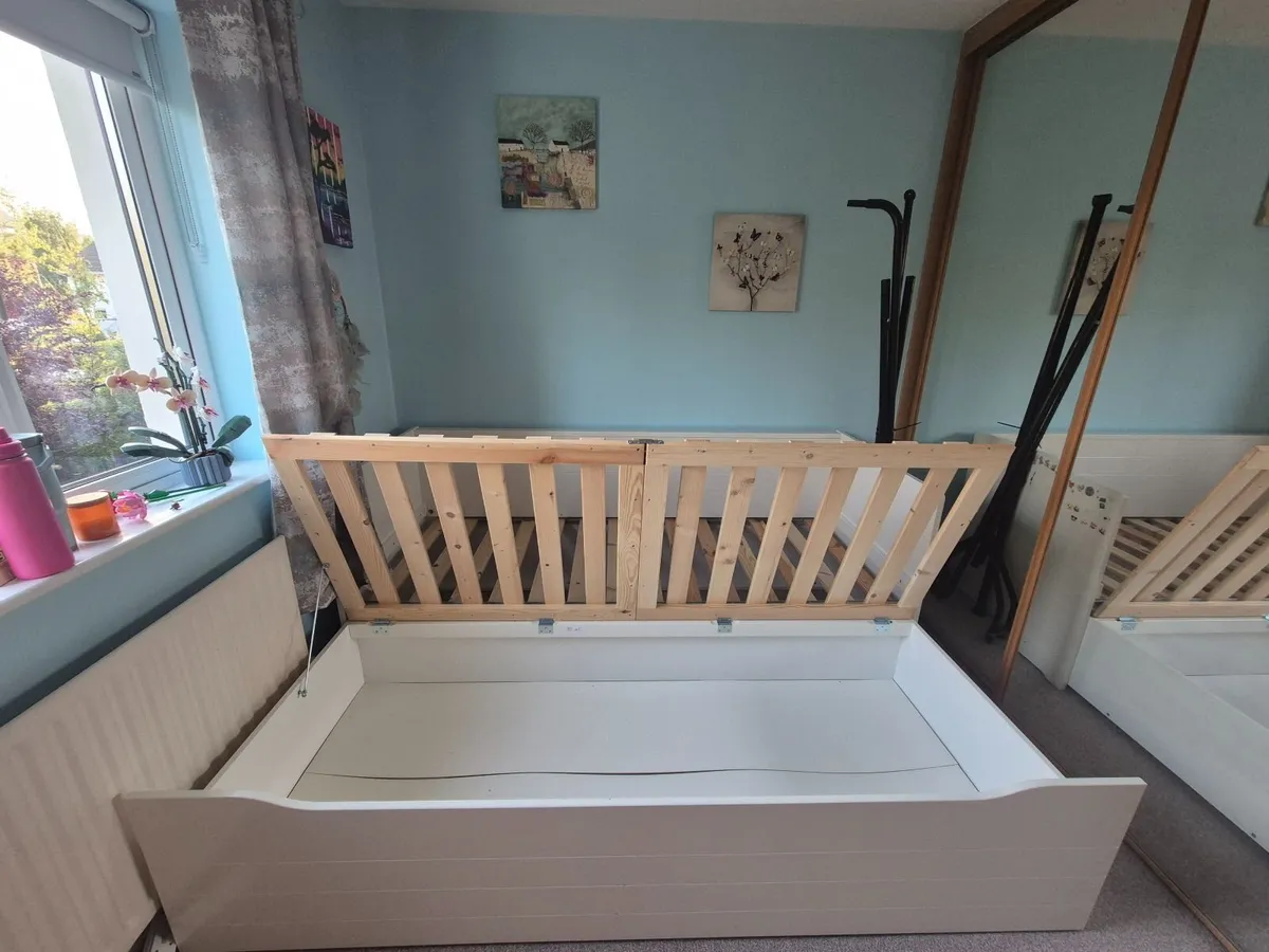 IKEA Day bed - Image 1