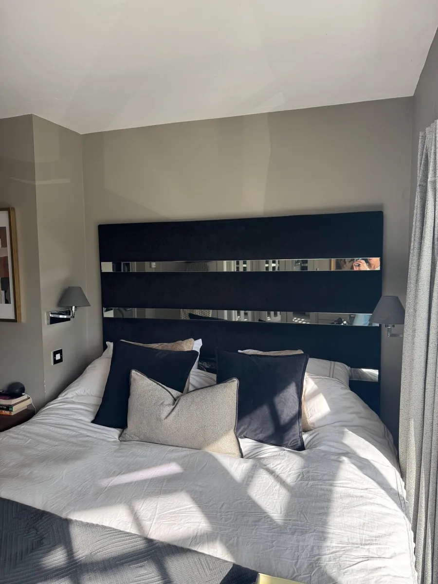 Headboard free - Image 1