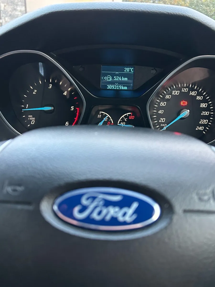 Ford Focus Van - Image 4
