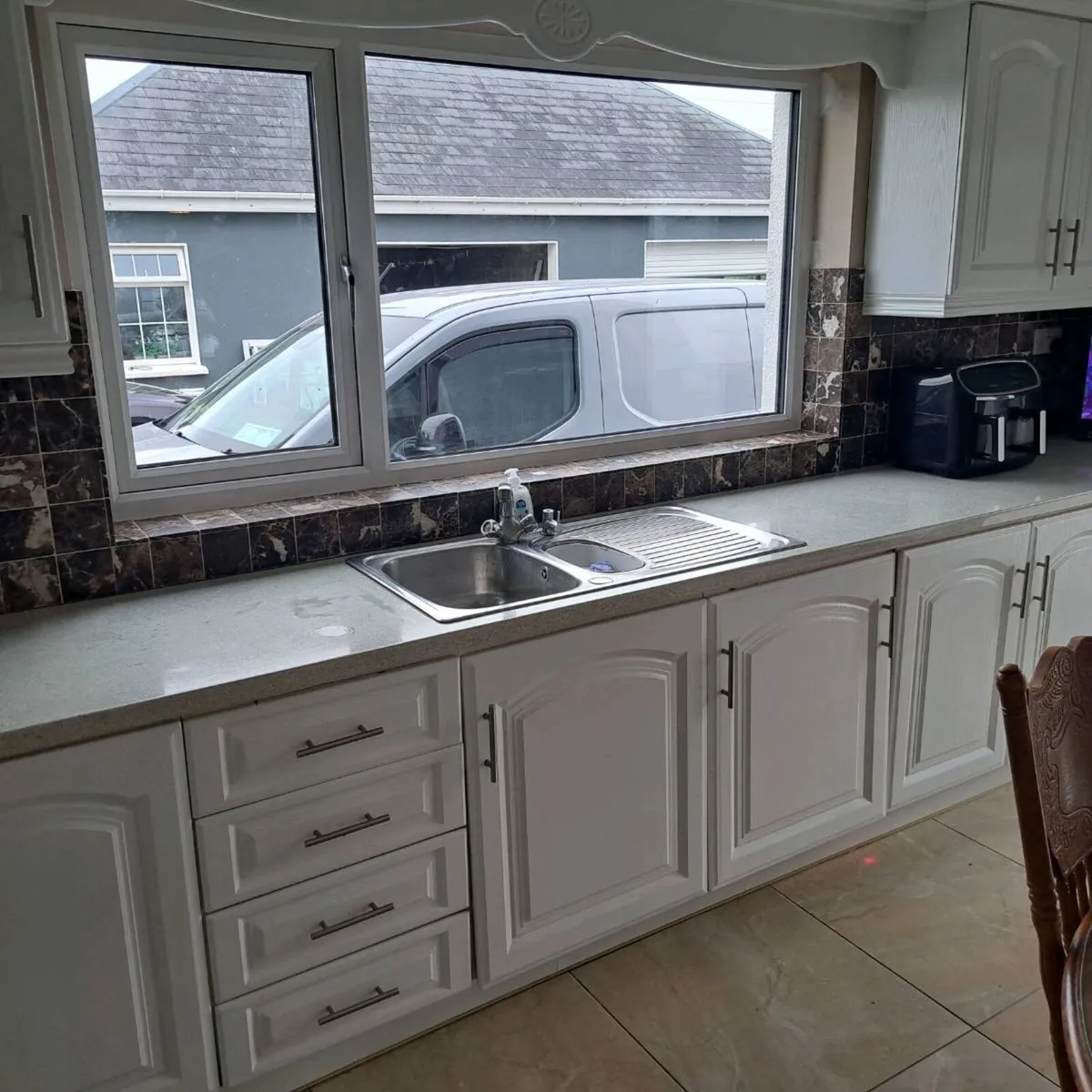 White Kitchen - Image 1