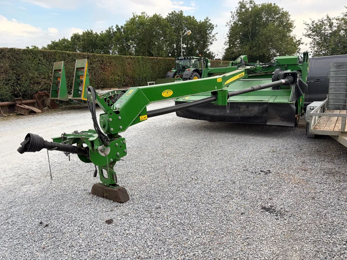 John deere 630 - Image 1