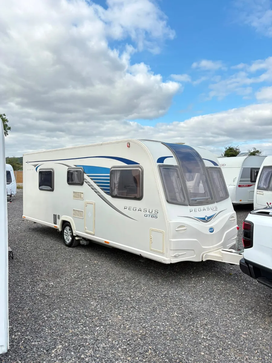 2015 Bailey Pegasus Rimini 4 Berth Caravan - Image 4