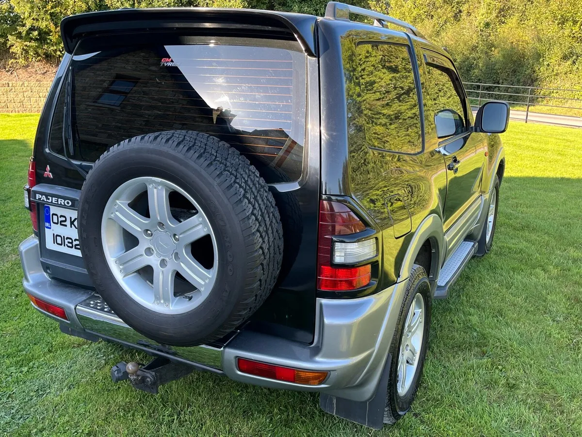 Mitsubishi pajero - Image 3