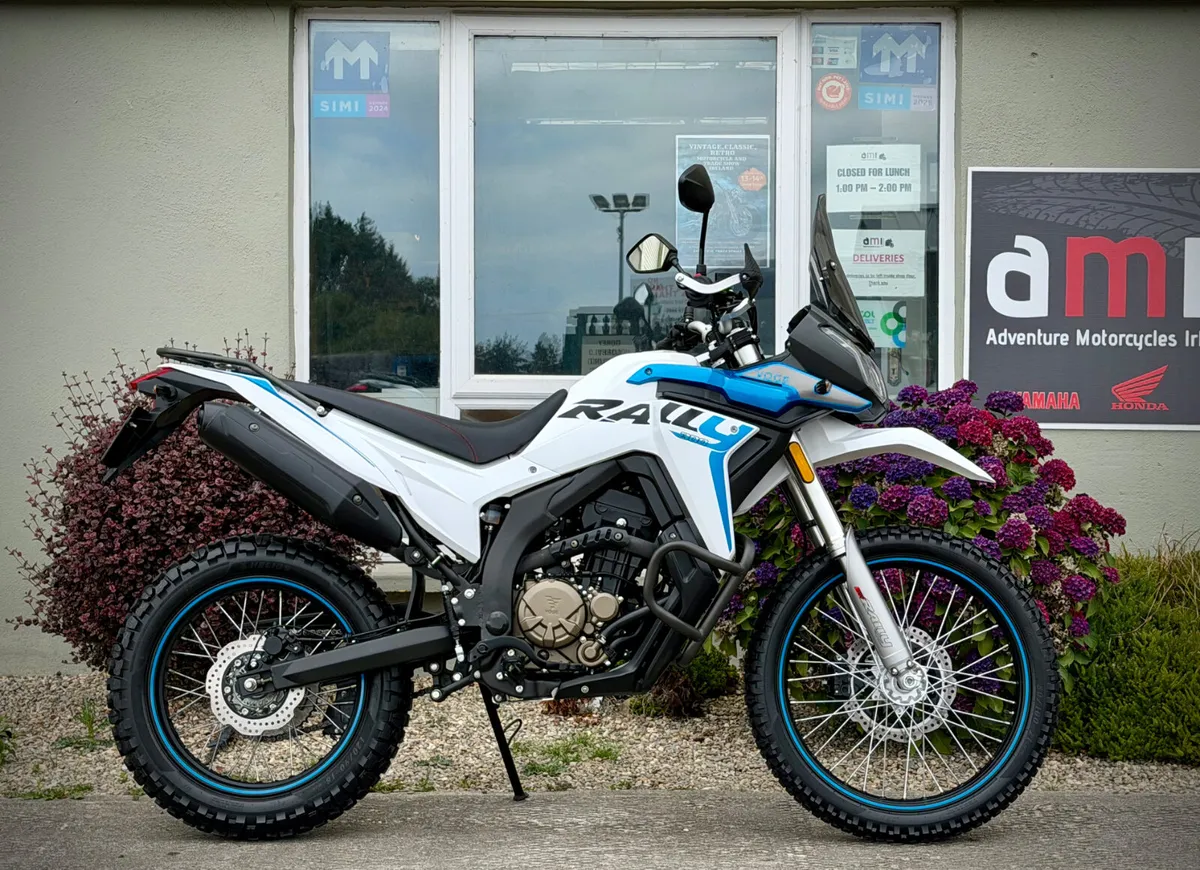 Voge 300 Rally - Image 1