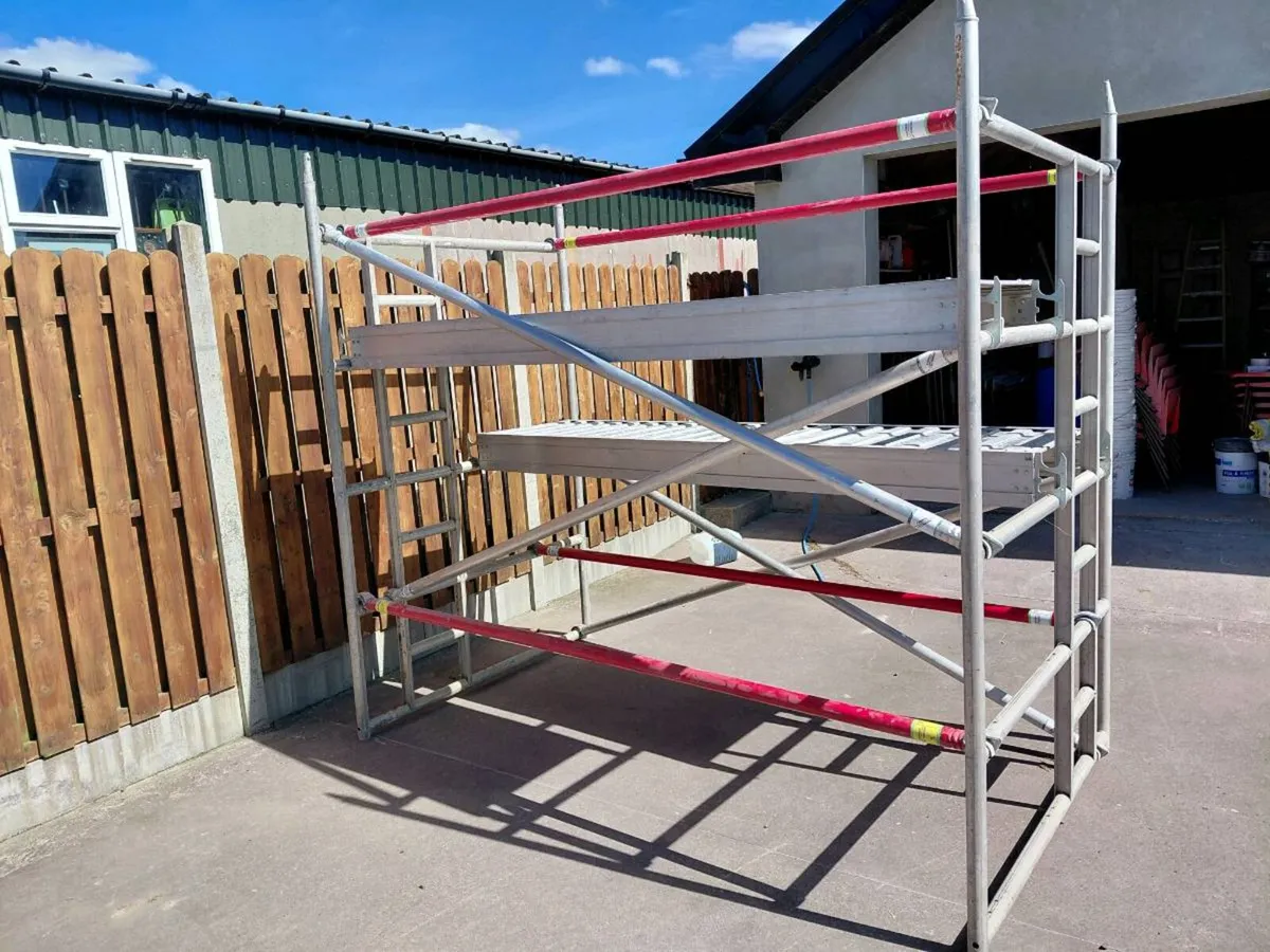 Aluminium scaffolding - Image 3