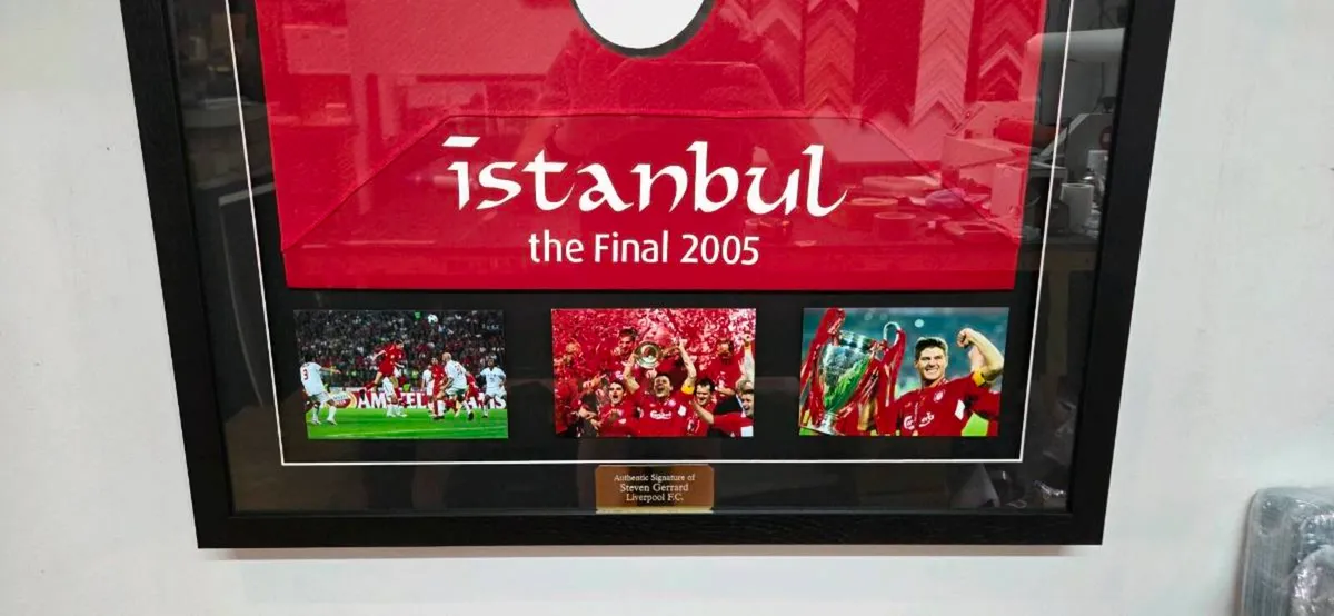 Steven Gerrard No.8 Istanbul 05 Final Themed Shirt - Image 3