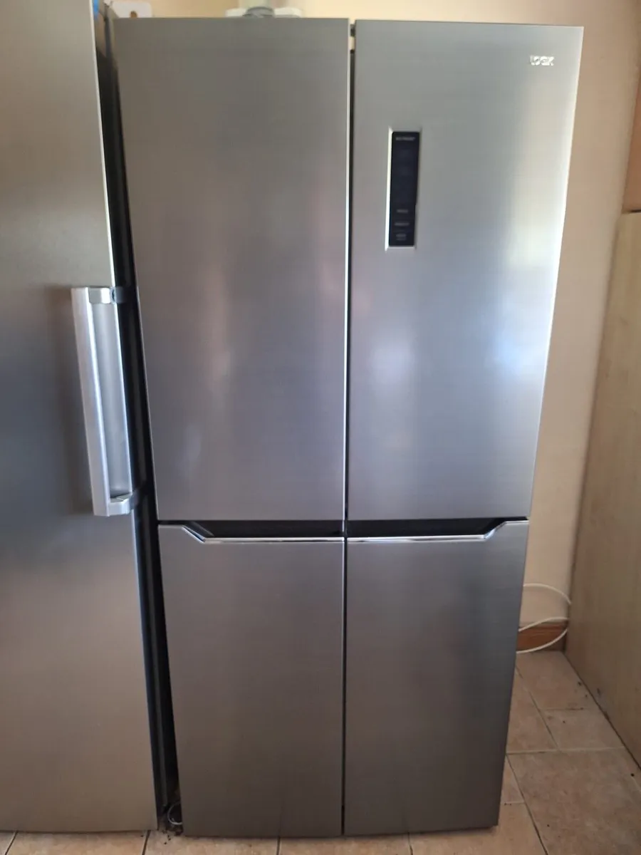 Fridge freezer - Image 1