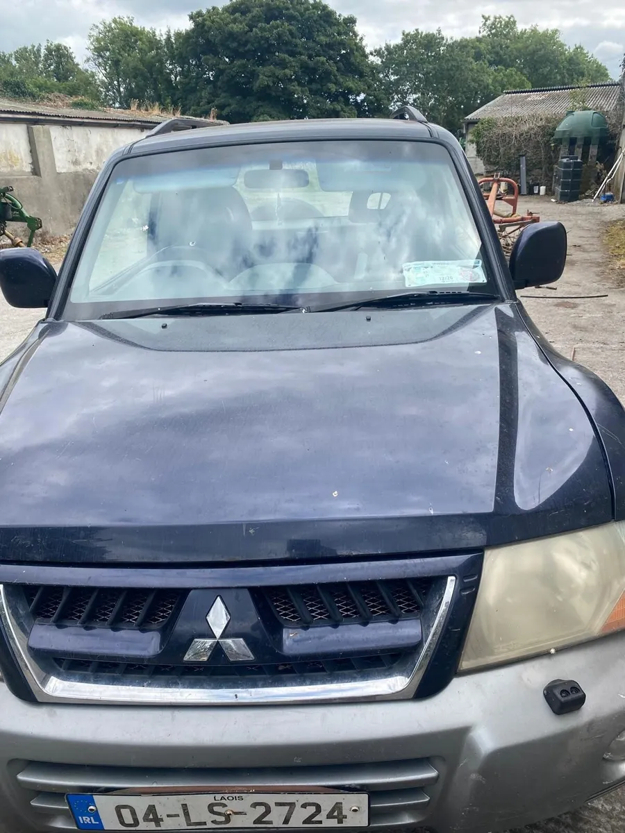 Mitsubishi Pajero 2004 - Image 1