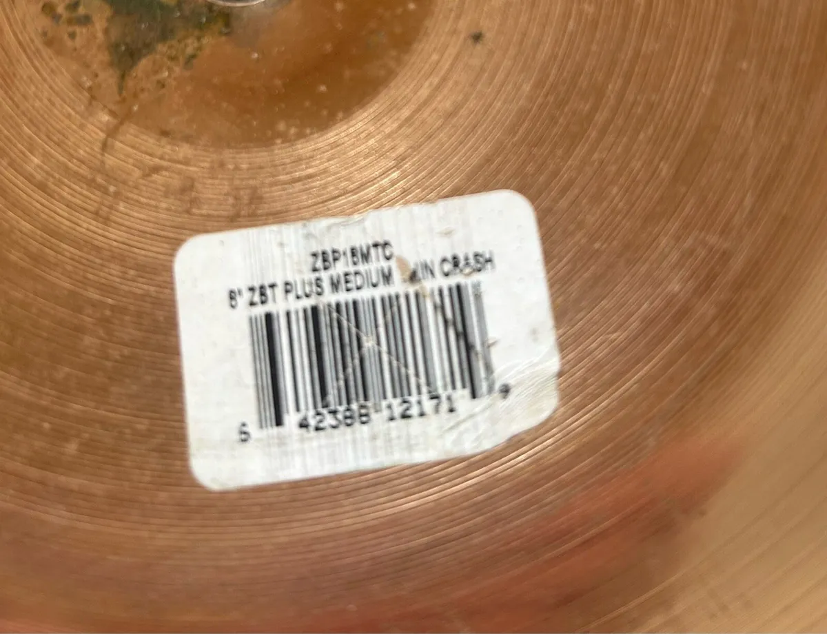 Zildjian Cymbal 18”/ 45cm - Image 3