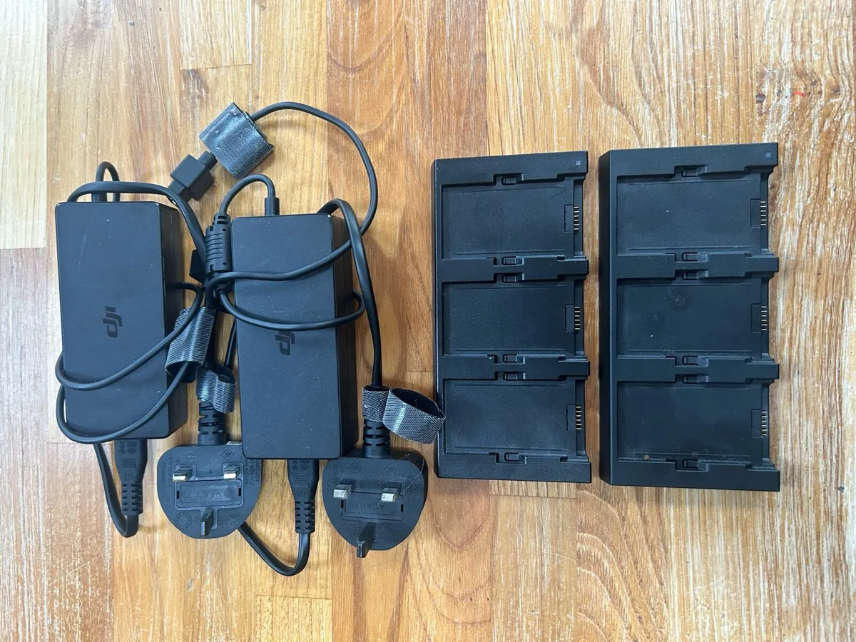 DJI spark combo with accessories - no batteries - Image 4