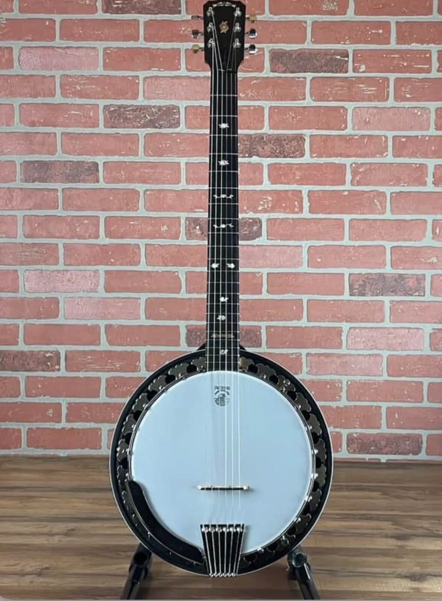 Deering 6 string Boston banjo - Image 1