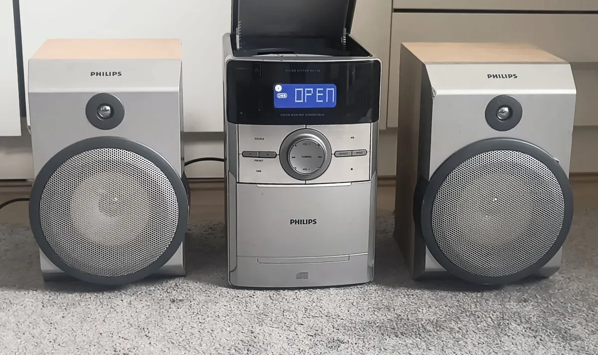 Micro Hi-Fi System DAB radio  CD, CD-R  cd rw - Image 4