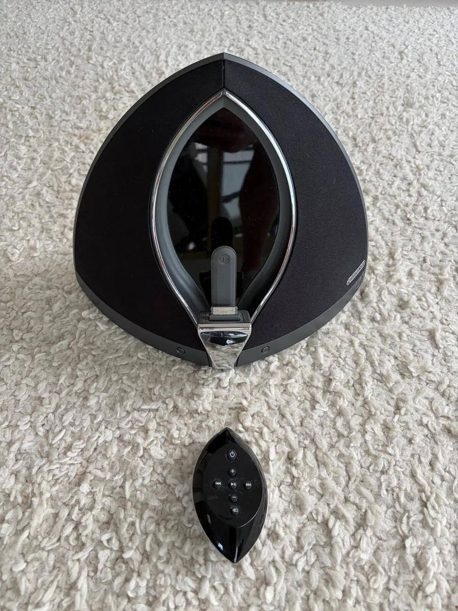 Monitor Audio iDock 100 - Image 1