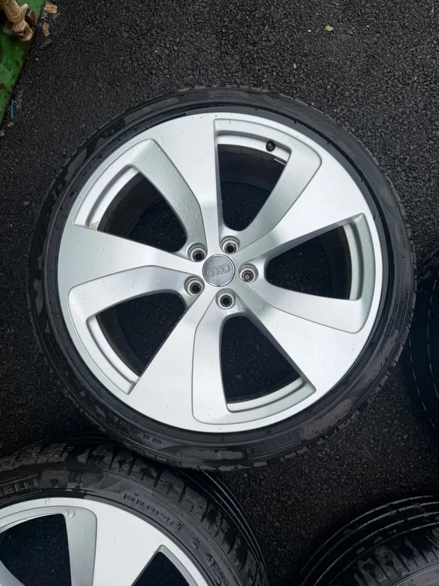 21inch Audi a4 a5 a6 a7 Q5 alloys - Image 2
