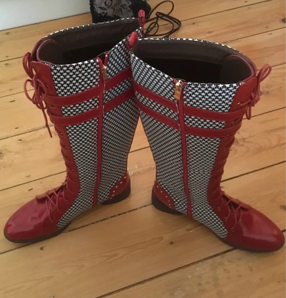 BRAND NEW Red and White Tall Knee Boots, Size 40/7 - Image 3