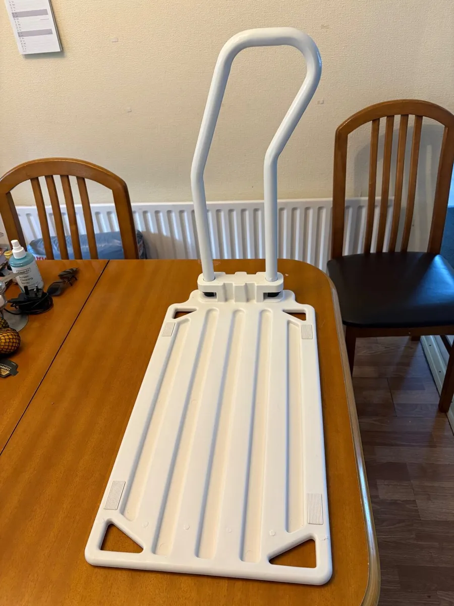 Bed rail - Image 2