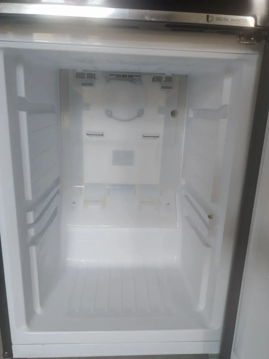 Fridge - Image 4