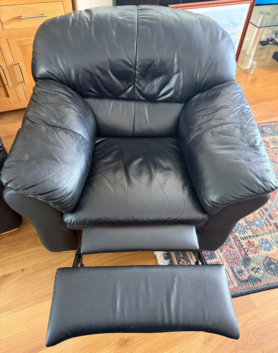 FREE - Leather Recliners - Image 3