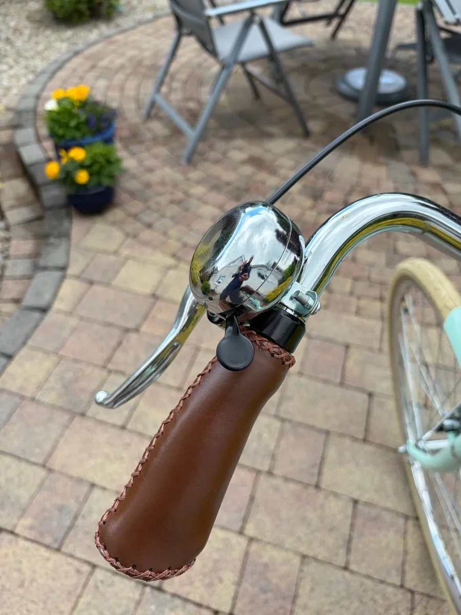 Bicycle - Image 4
