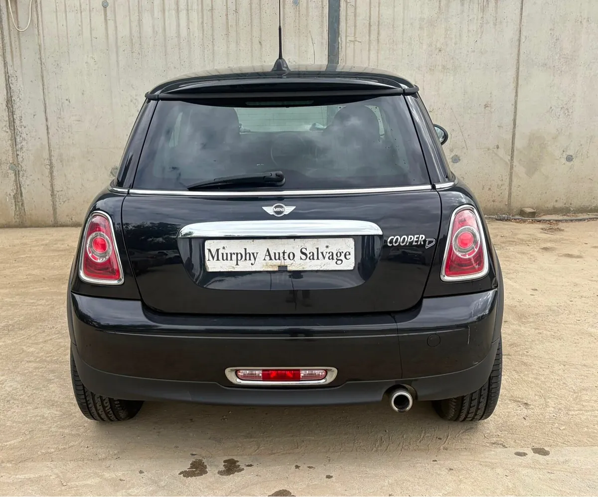 2012 Mini for parts - Image 3