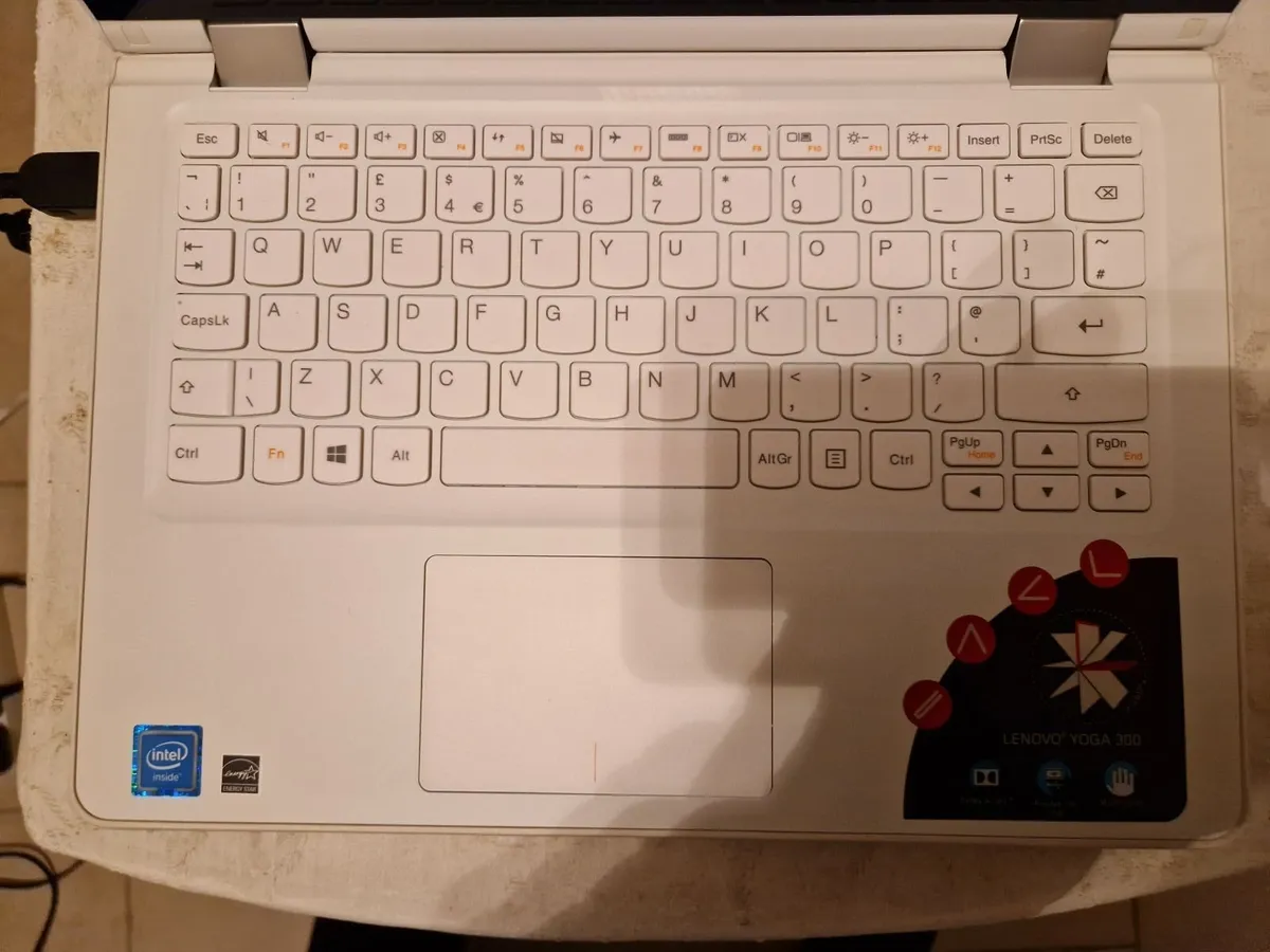 Lenovo Yoga 300-11IBR, White, 4GB Ram, 500GB HDD - Image 3
