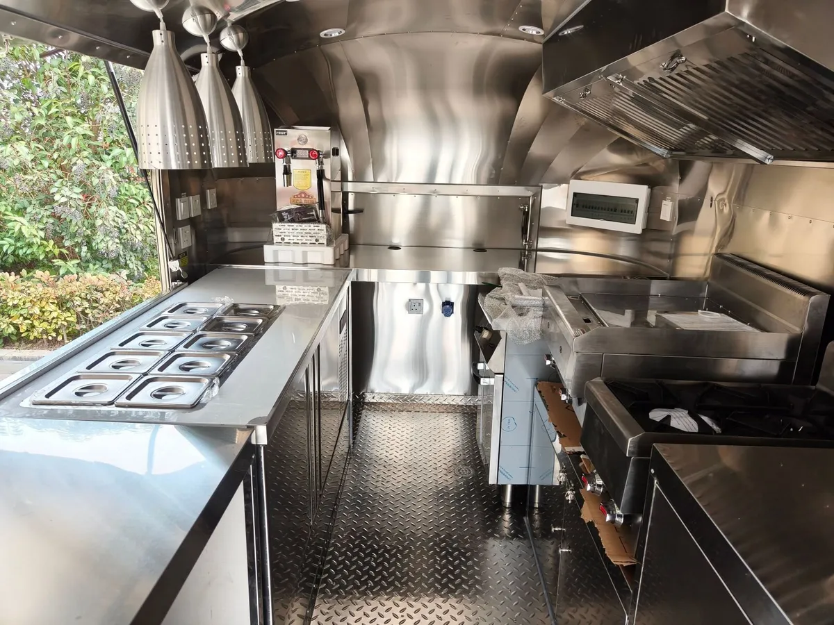 New Fully Equipped AirStream Food Trailer - Image 3
