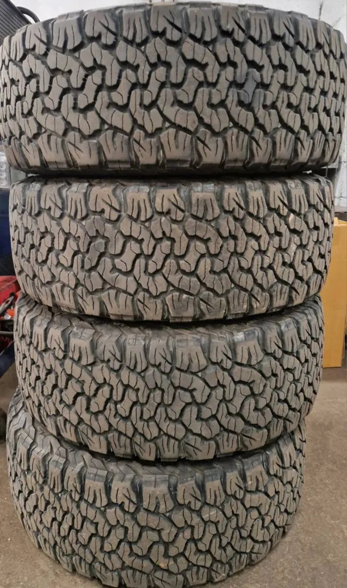 rangerover stormer alloys/ bf Goodrich ko2Range Ro - Image 2