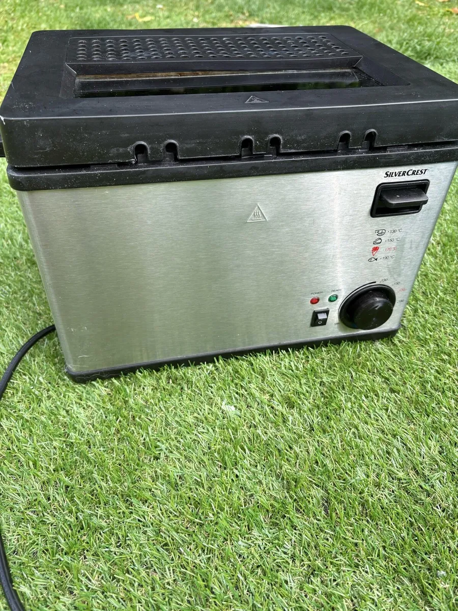 SilverCrest Deep Fat Fryer - Image 2
