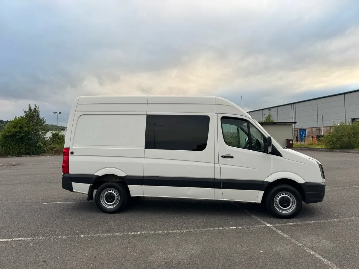 Vw crafter 6 seater - Image 1