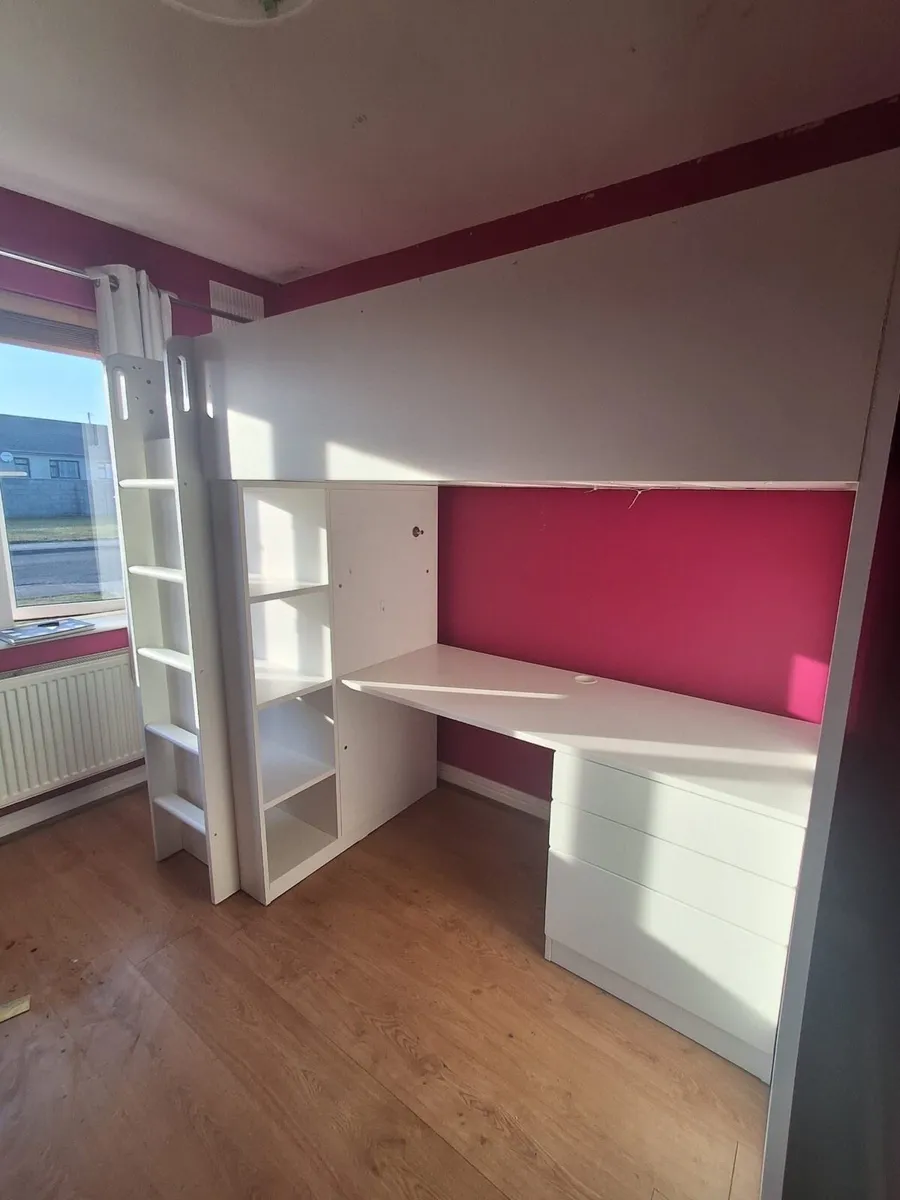 Child’s loft bed - Image 2