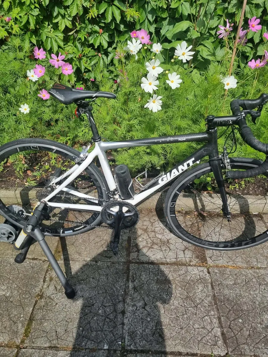 Mens road bike - Image 1
