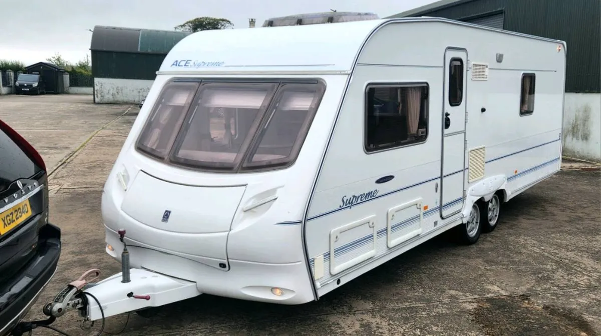 XL ACE/SWIFT LUXURY FIXED BED WITH EXTRAS - Image 4
