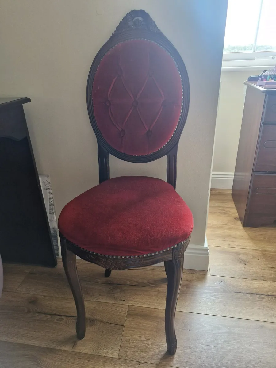 Mahogany ressing table with mirror and chair - Image 3