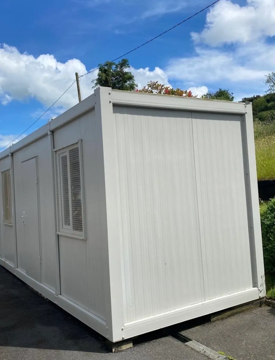 Office cabin - Image 2