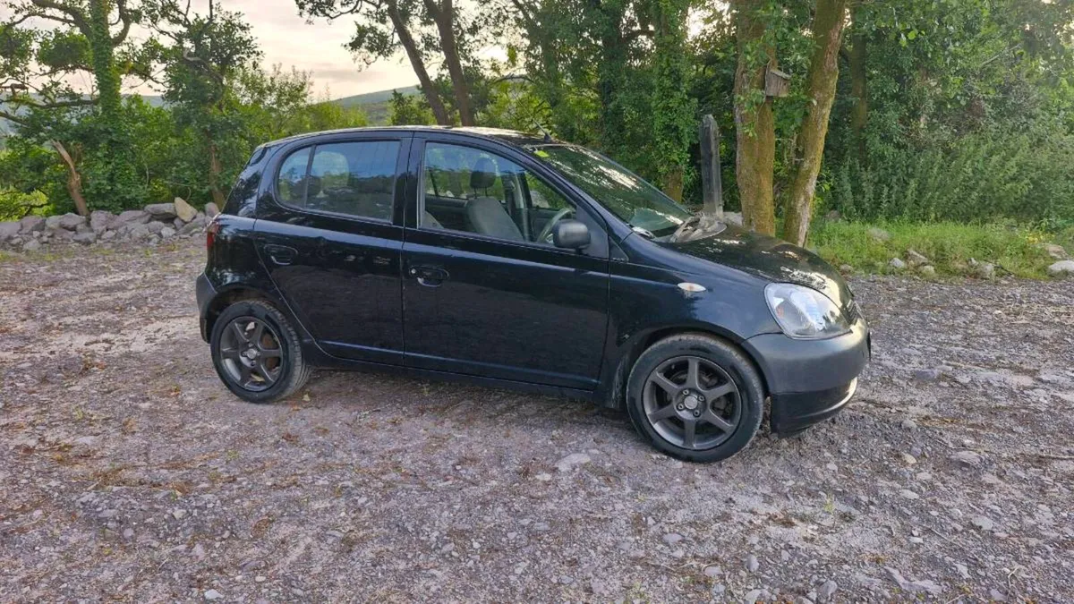 2002 Toyota Yaris 1.4 D4D Diesel - Image 4