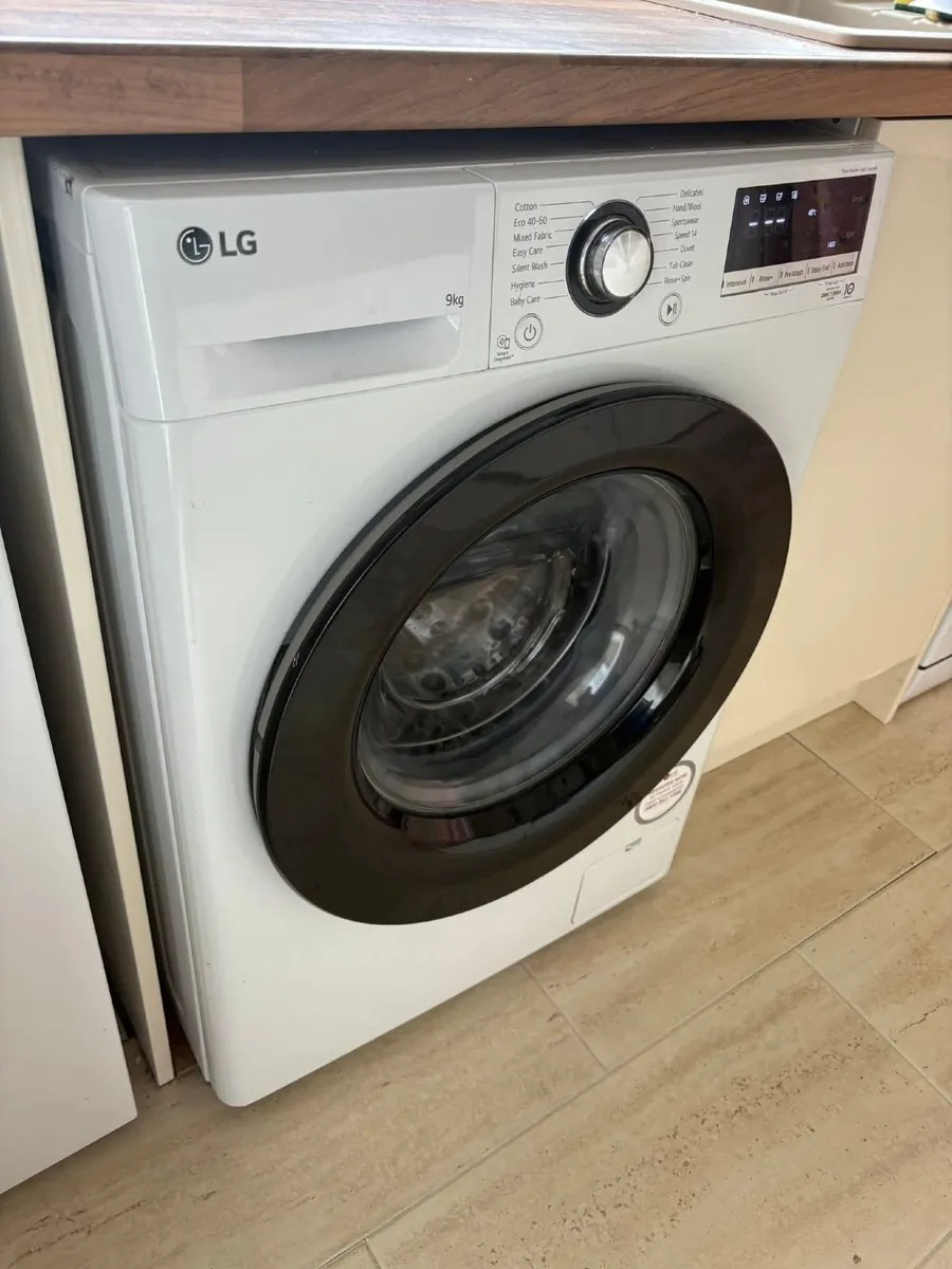 Lg washing machine - Image 2