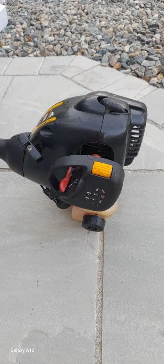 As New.. Strimmers... - Image 3
