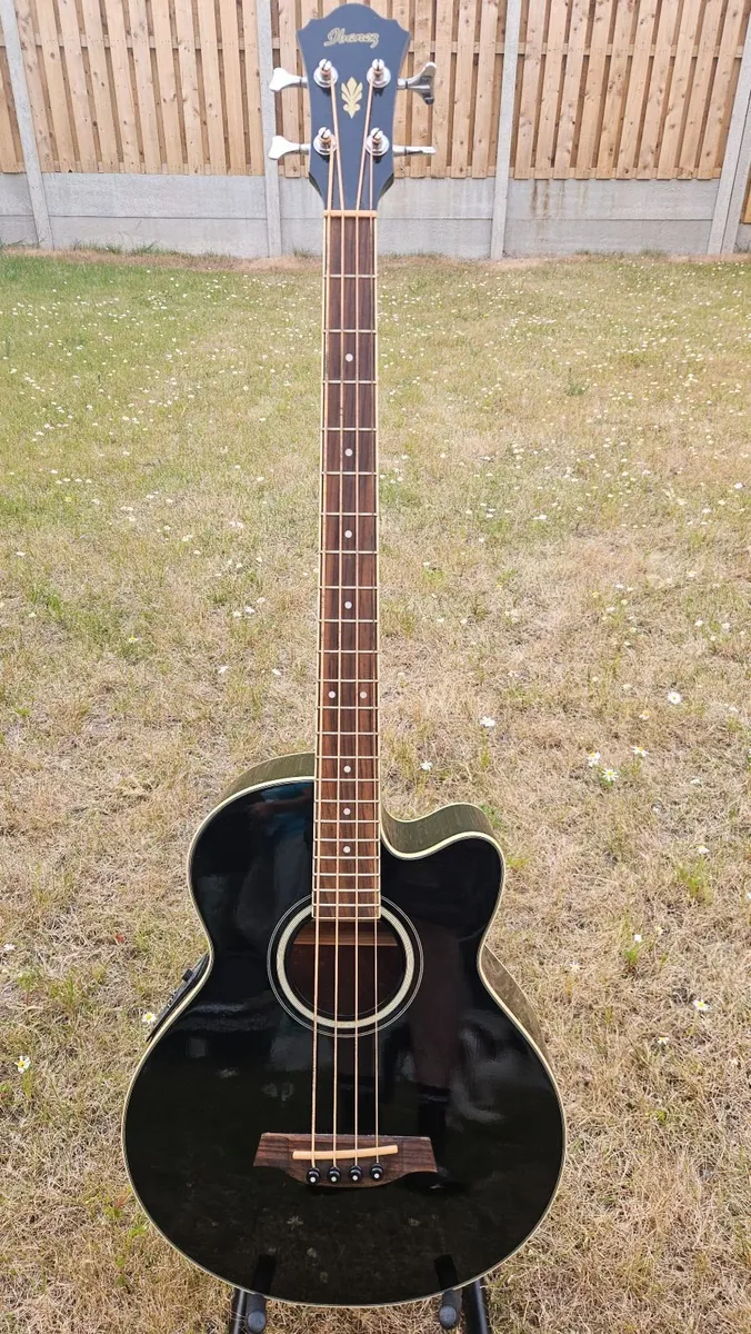 Ibanez AEB8E - Image 1