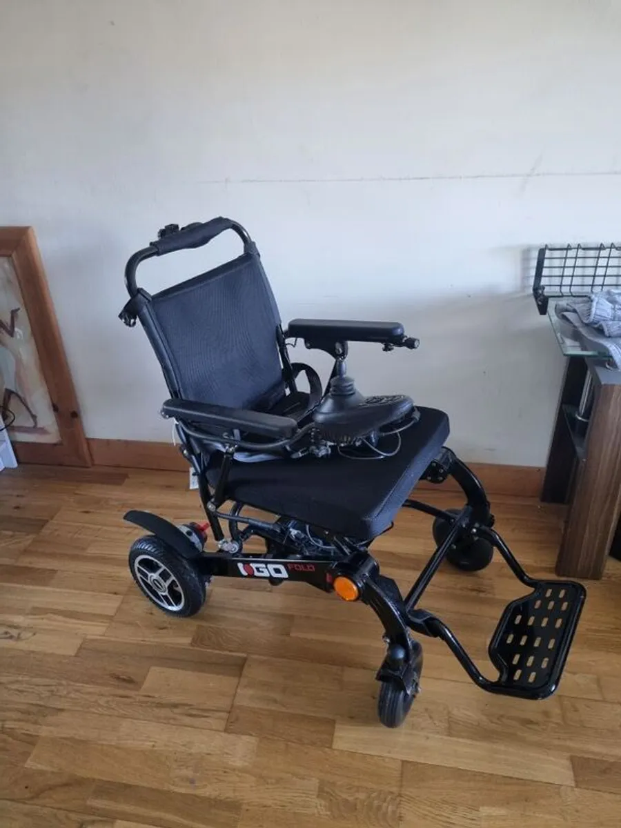 wheelchair - Image 1