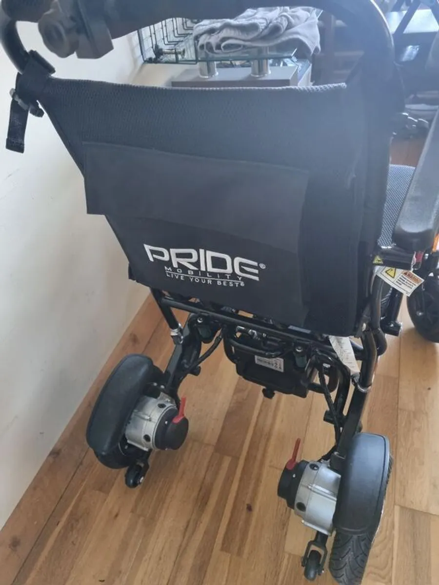 wheelchair - Image 3