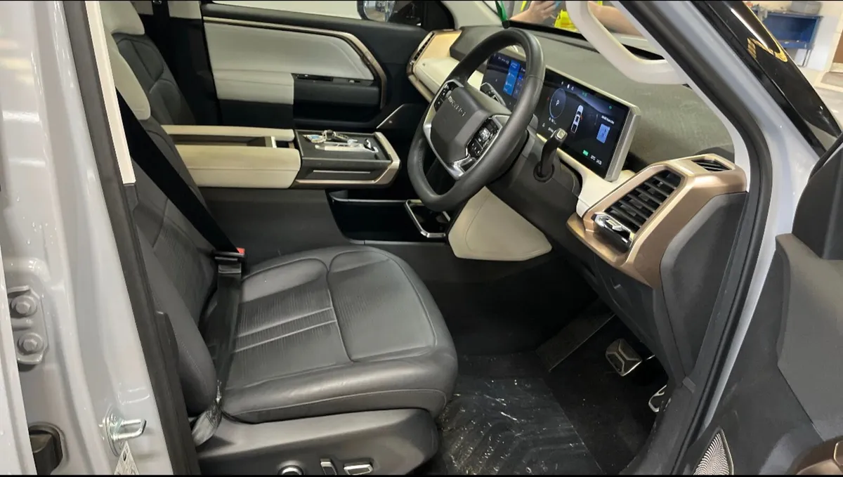 Maxus eTERRON 9 102Kwh Premuim AWD 2026 - Image 3