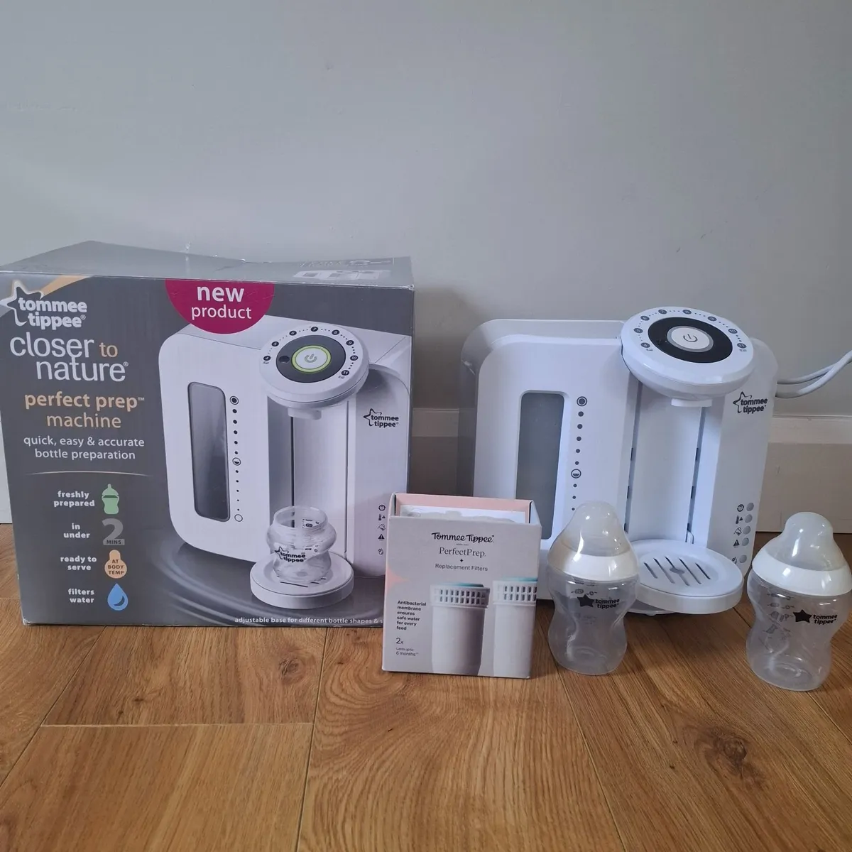 Tommee Tippee Bottle Maker, Filter & 2 x bottles - Image 2